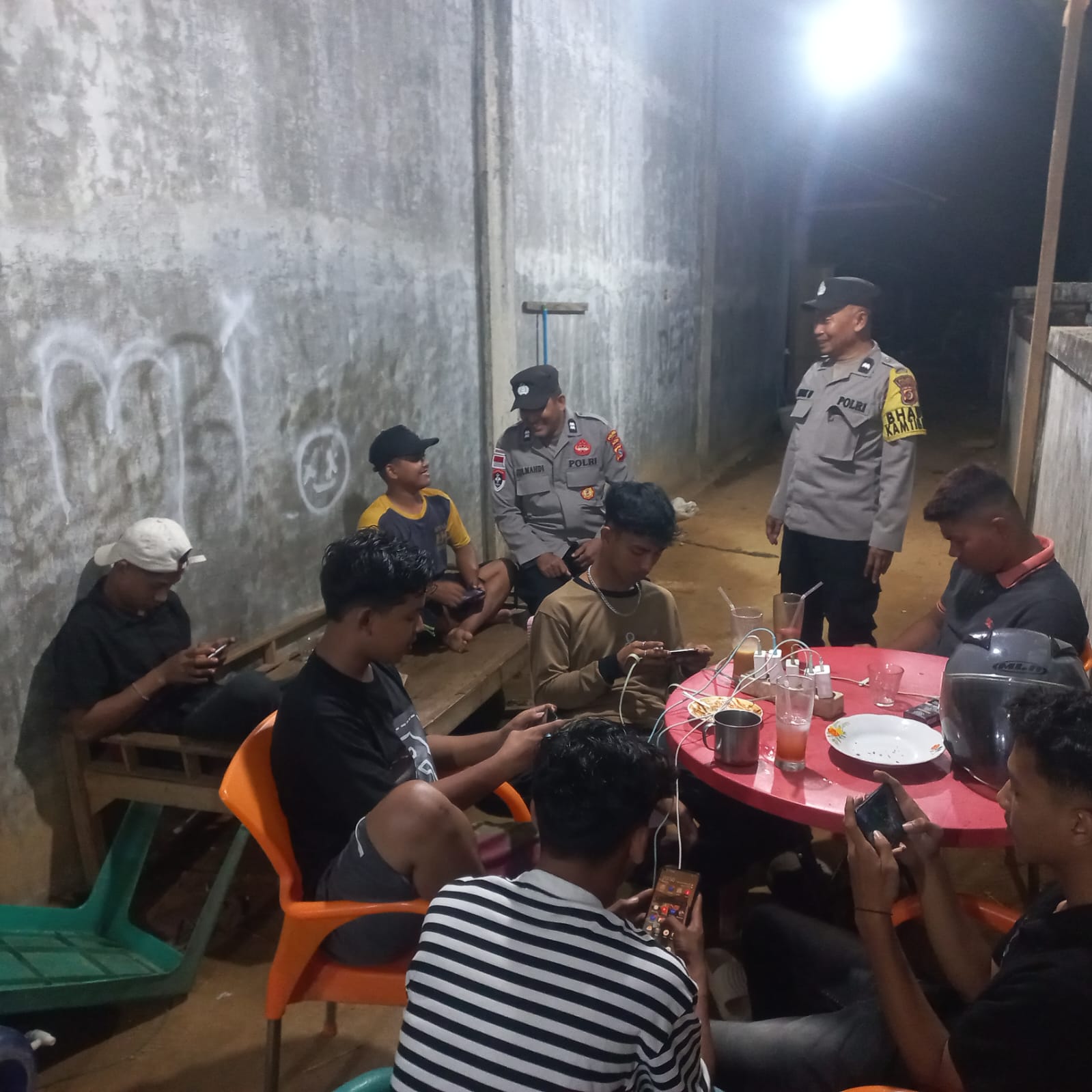 Polsek Sungai Raya Gencarkan Patroli Malam di Kawasan Permukiman dan Pusat Aktivitas