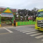 Polsek Manyak Payed Perkuat Pengamanan Pagi di Kawasan Sekolah