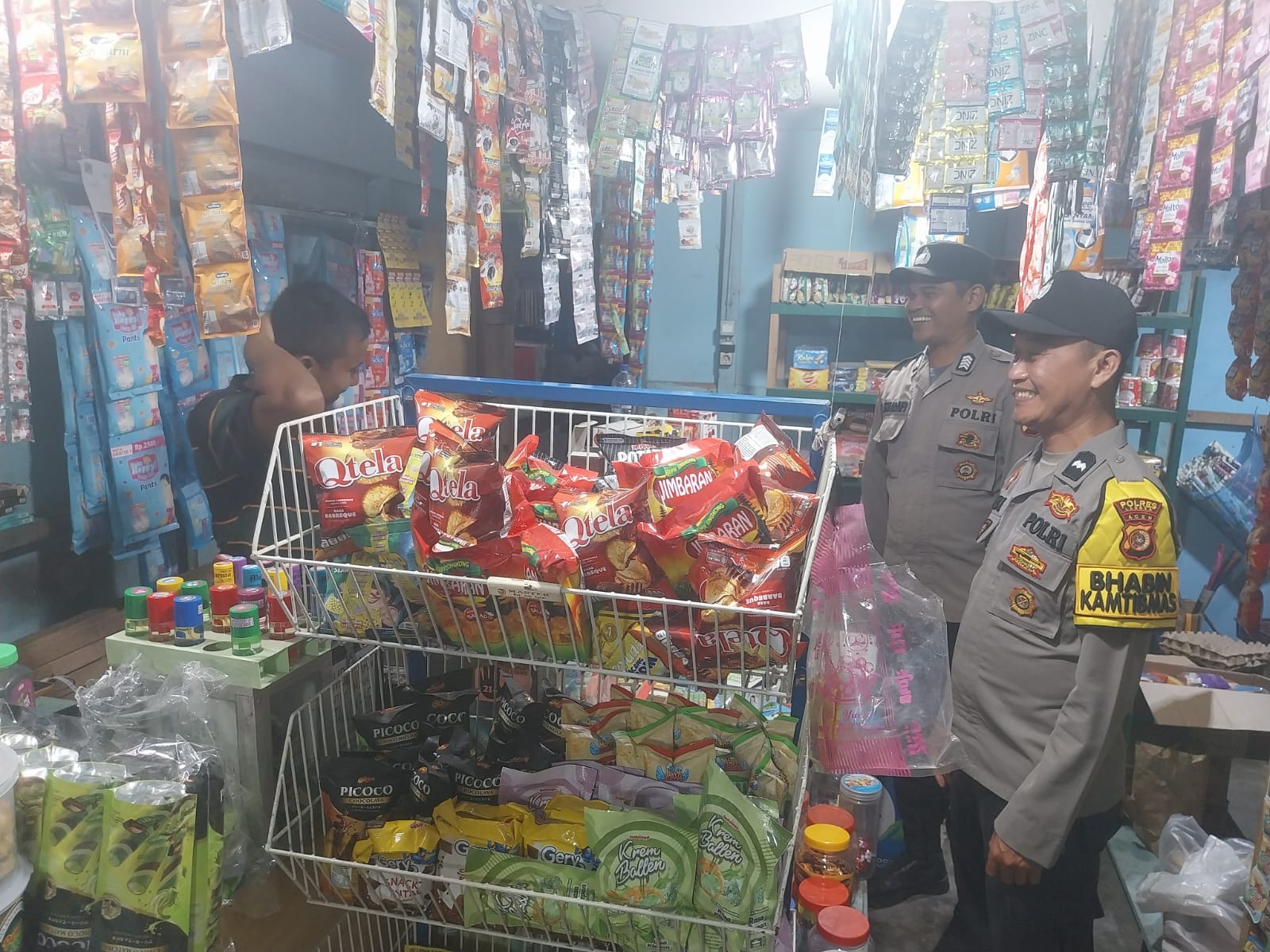 Polsek Langsa Barat Gelar Patroli Malam, Pastikan Keamanan Wilayah Tetap Kondusif