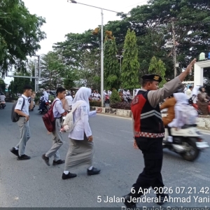 Sat Samapta Polres Langsa Gelar Strong Point Pagi, Antisipasi Kemacetan dan Gangguan Kamtibmas