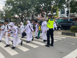 Sat Lantas Polres Langsa Intensifkan Edukasi Tertib Lalu Lintas di Pusat Kota