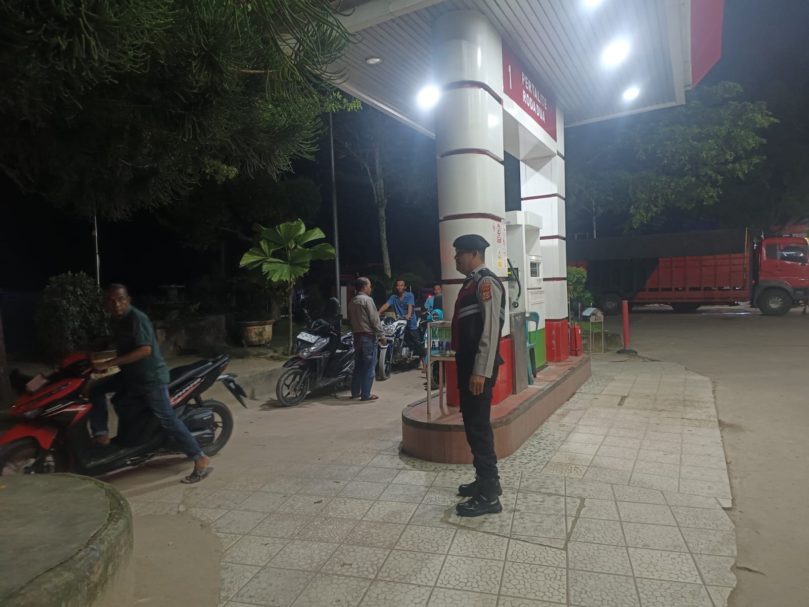 Polsek Manyak Payed Tingkatkan Patroli Malam Demi Situasi Kamtibmas Kondusif