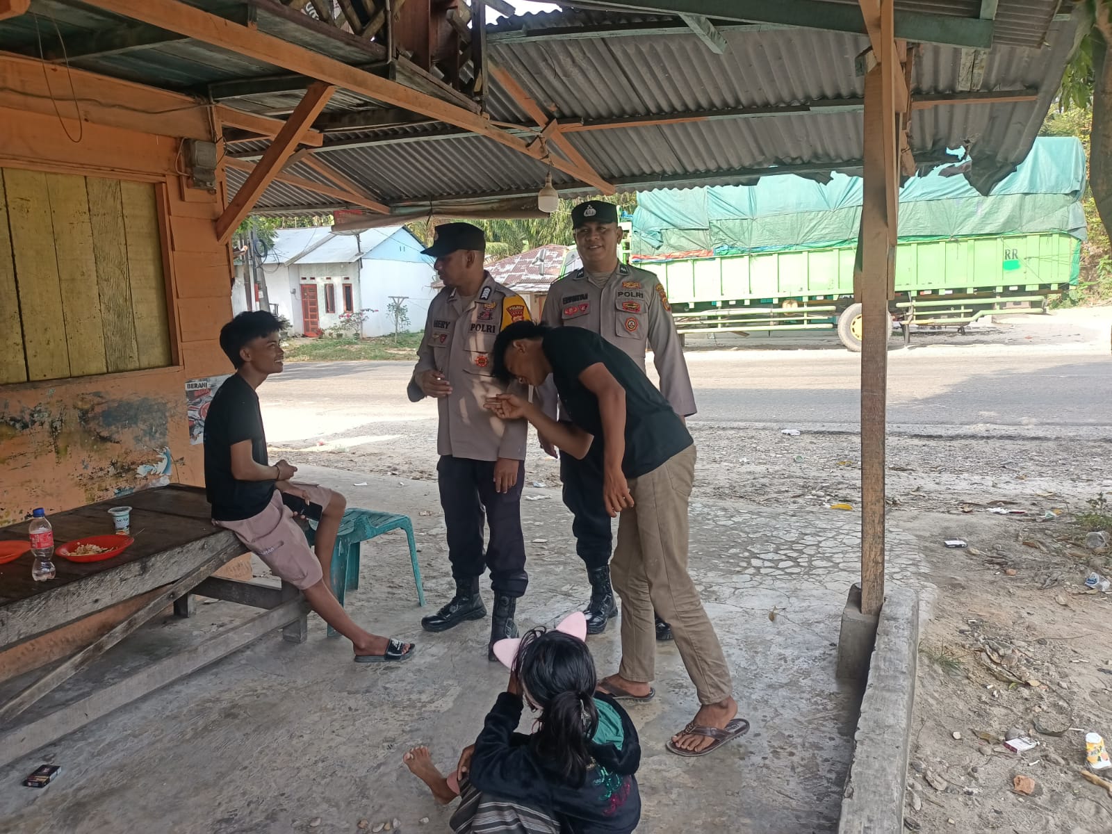 Polsek Langsa Barat Intensifkan Patroli Siang Hari Jaga Stabilitas Kamtibmas Wilayah