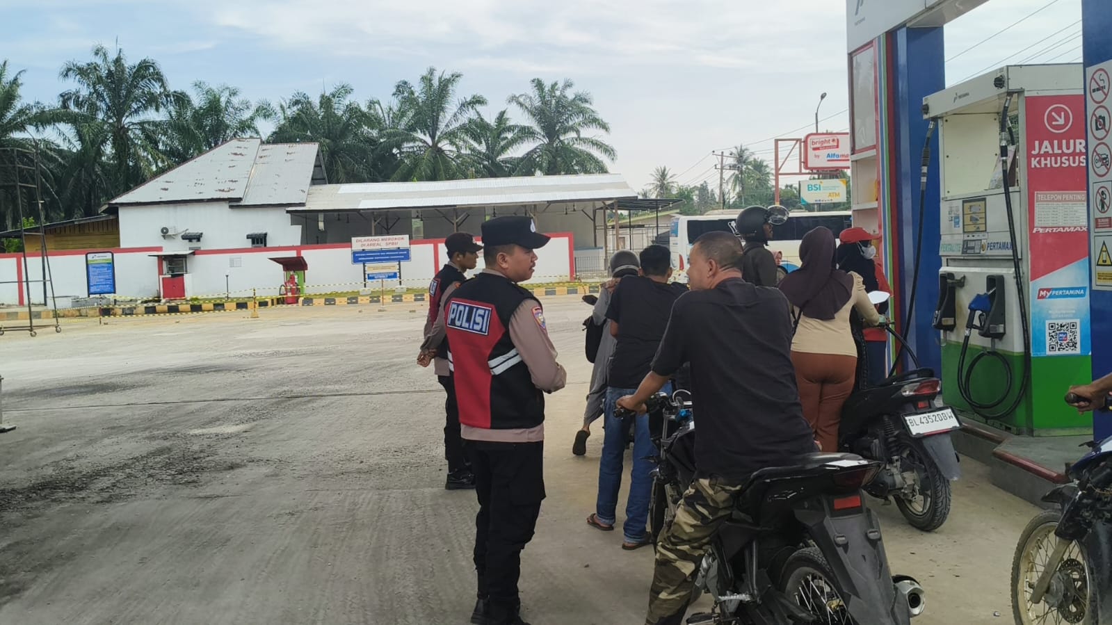 Polsek Rantau Selamat Gencarkan Patroli Dialogis untuk Jaga Kondusivitas Wilayah