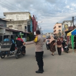 Polsek Langsa Intensifkan Pengaturan Lalu Lintas di Titik Rawan Pagi Hari