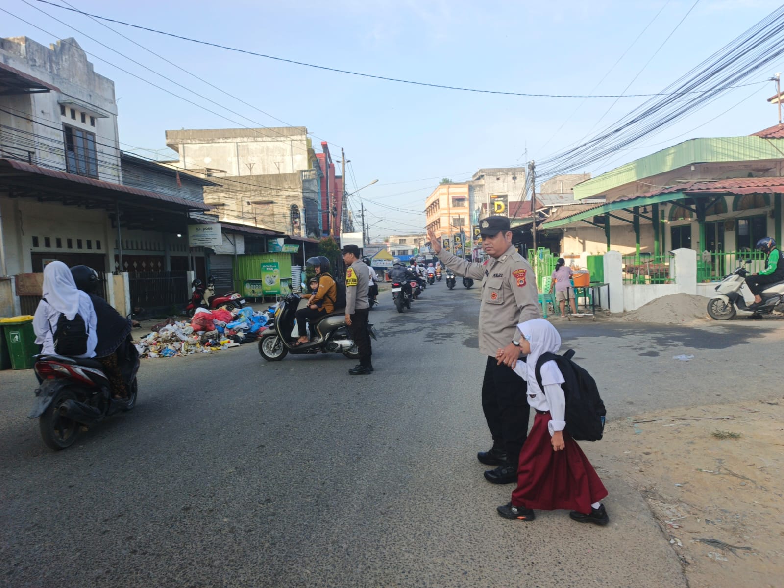 Polsek Langsa Gelar Protap Pagi di Sejumlah Simpang, Wujudkan Kamseltibcarlantas