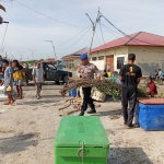 Patroli Dialogis Sat Polairud Polres Langsa Tingkatkan Pengawasan Aktivitas Nelayan di TPI Kuala Langsa