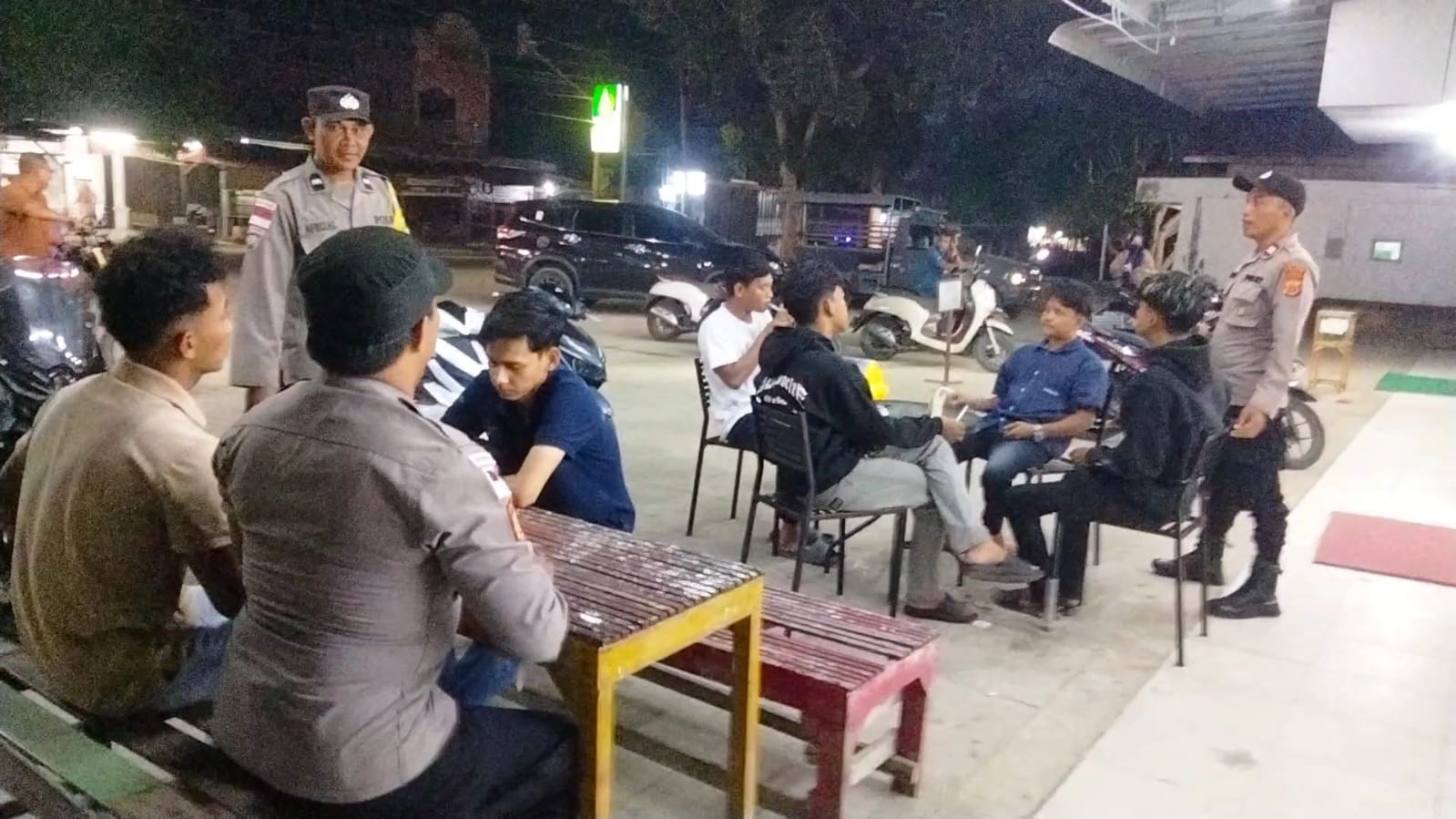 Polsek Sungai Raya Intensifkan Patroli Malam Jaga Kondusifitas Wilayah