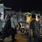Polsek Sungai Raya Optimalkan Patroli Malam untuk Menjaga Keamanan Lingkungan Masyarakat