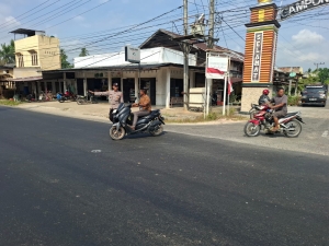 Polsek Birem Bayeun Intensifkan Pengaturan Lalu Lintas di Kawasan Simpang Keude Birem