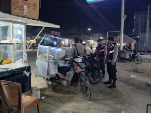 Polsek Manyak Payed Intensifkan Patroli Malam Pasca Banjir untuk Jaga Stabilitas Kamtibmas