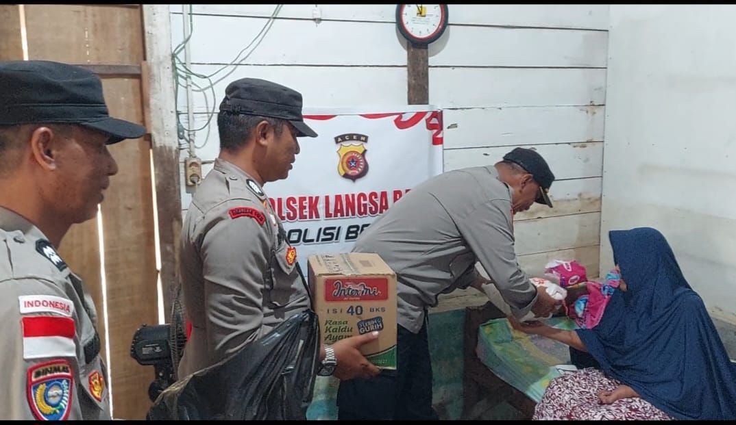 Polsek Langsa Barat Gelar Bakti Sosial “Polri Berbagi”, Wujud Kepedulian kepada Masyarakat