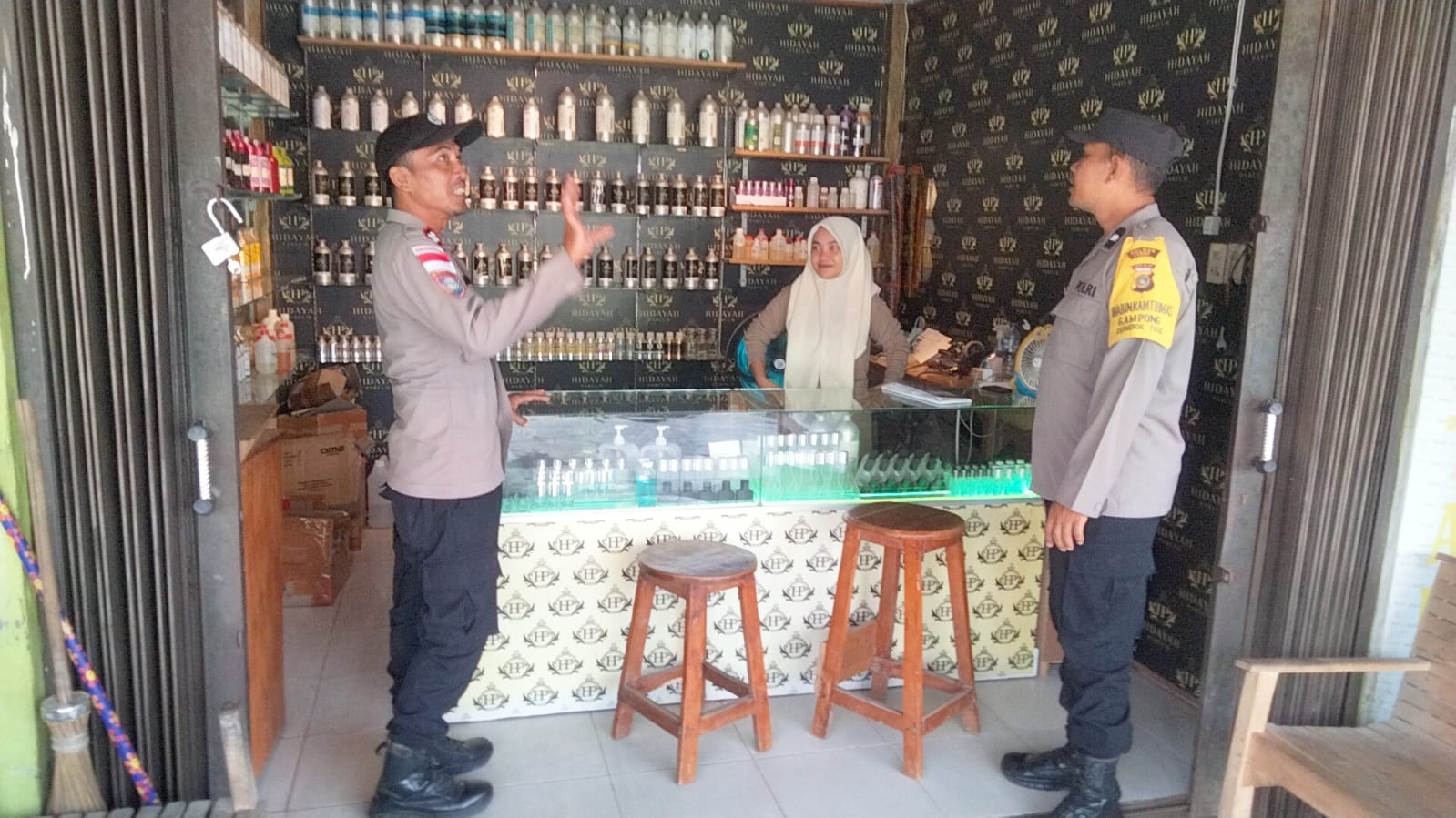 Polsek Sungai Raya Laksanakan Patroli Pagi untuk Ciptakan Situasi Kamtibmas Kondusif