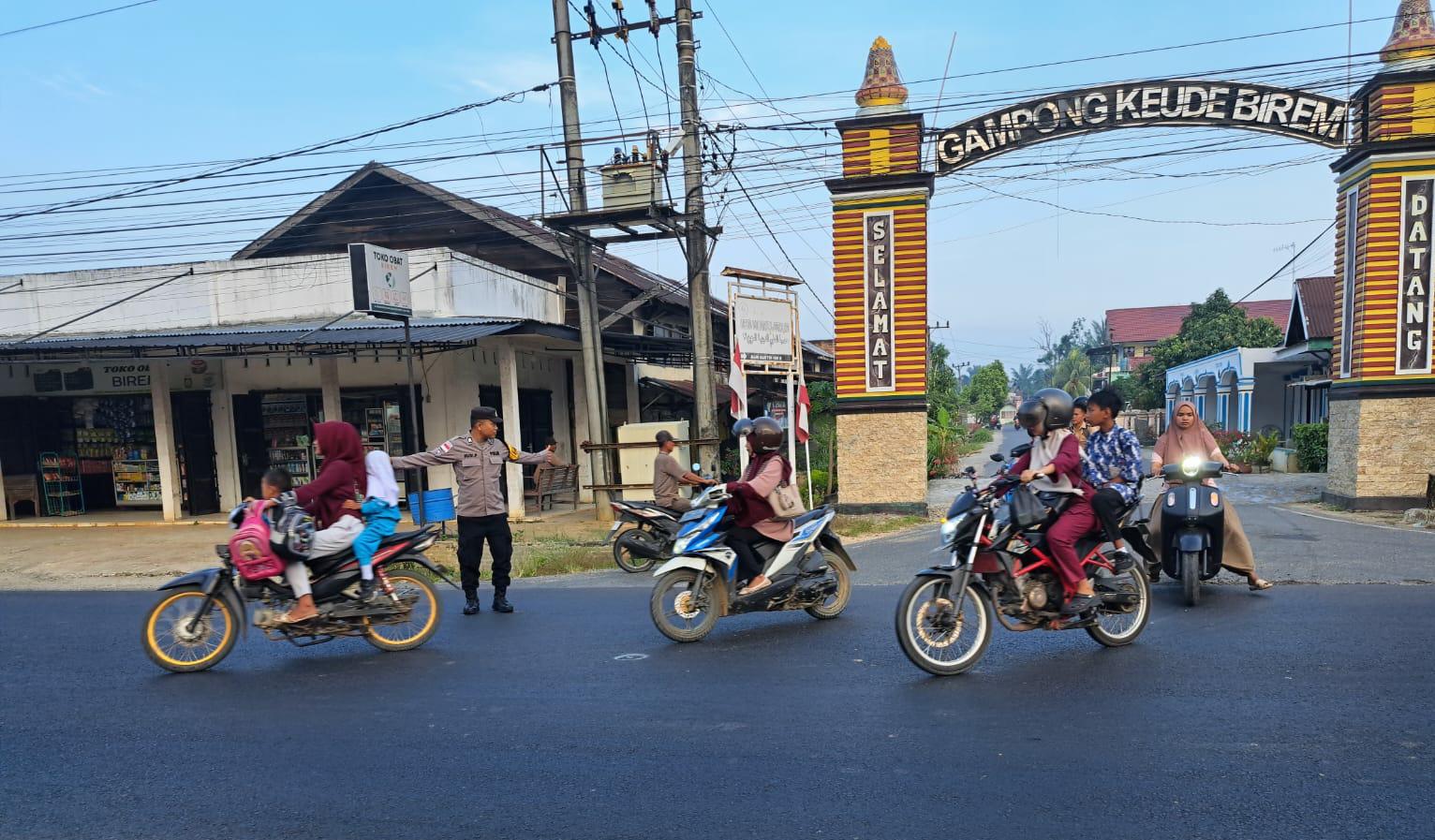 Polsek Birem Bayeun Laksanakan Protap 01 untuk Antisipasi Gangguan Kamseltibcarlantas