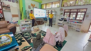 Satbinmas Polres Langsa Sosialisasikan E-Learning Polri Melalui Program Polisi Saweu Sikula