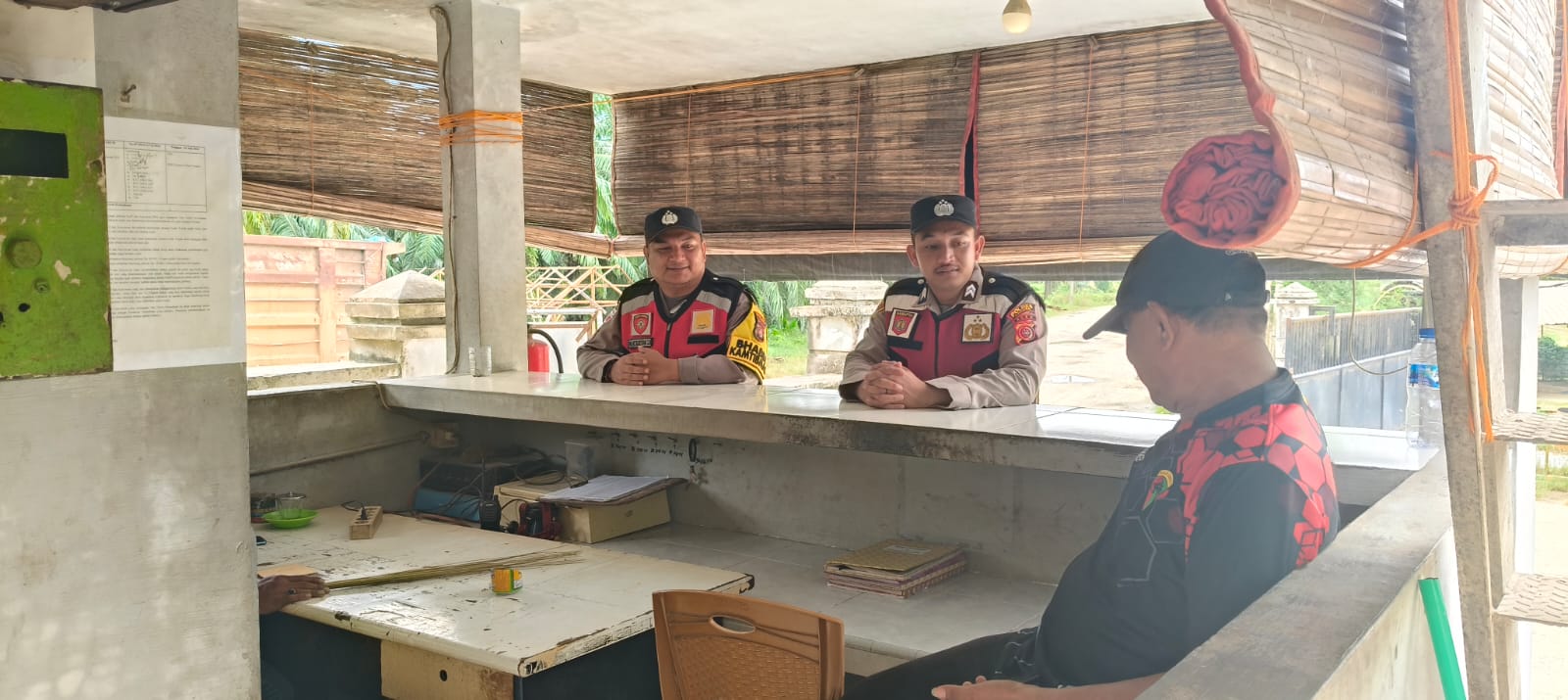 Polsek Rantau Selamat Gelar Patroli Dialogis untuk Cegah Gangguan Kamtibmas