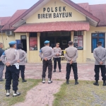 Polsek Birem Bayeun Tekankan Tugas Polri sebagai Pelindung dan Pelayan Masyarakat dalam Apel Pagi