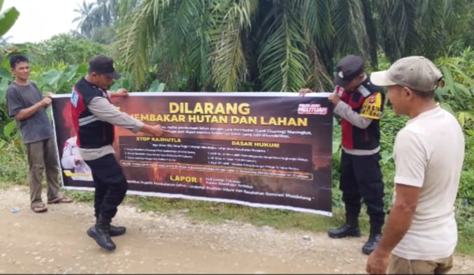 Polsek Rantau Selamat Tingkatkan Patroli Karhutla untuk Antisipasi Kebakaran Hutan dan Lahan