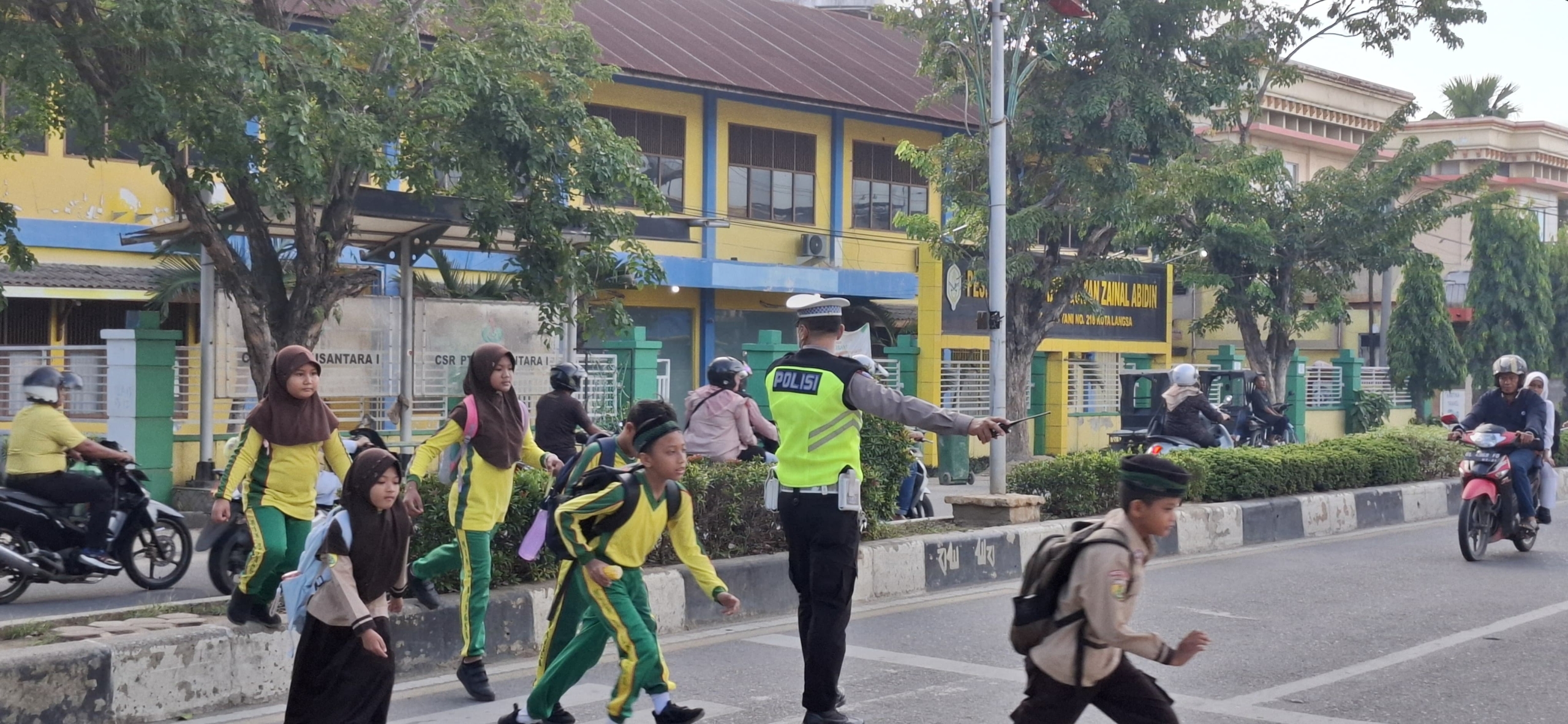 Sat Lantas Polres Langsa Gelar Strong Point Pagi di Sejumlah Titik Strategis Kota Langsa