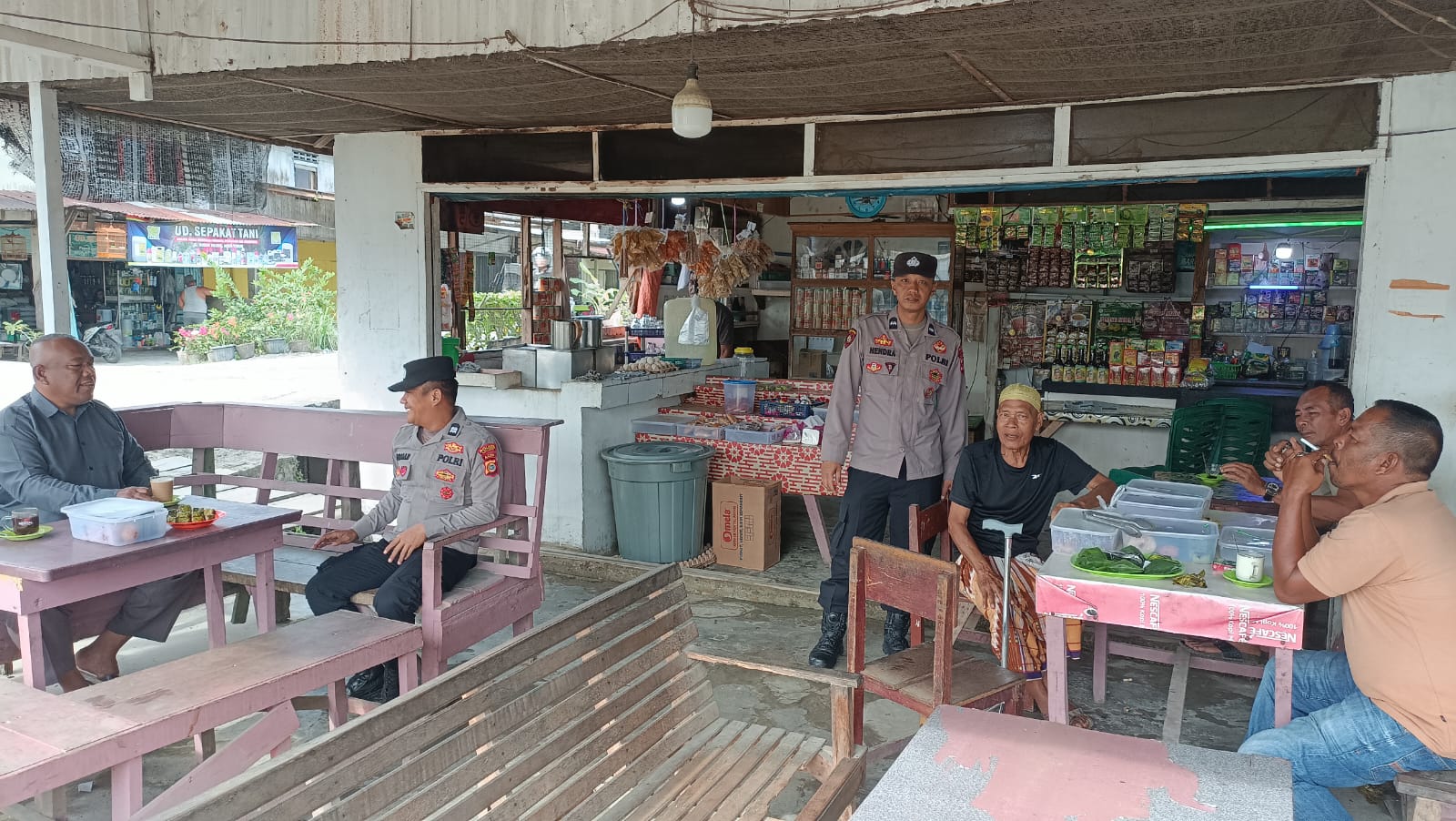 Polsek Birem Bayeun Tingkatkan Patroli Siang Hari untuk Menjaga Keamanan Masyarakat