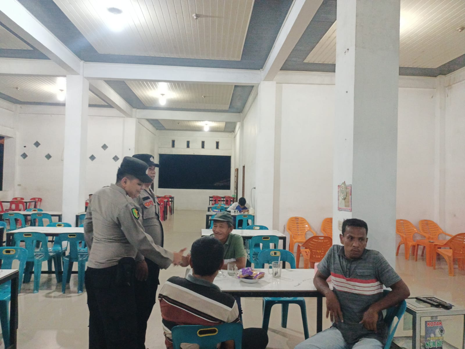 Polsek Langsa Barat Gelar Patroli Malam untuk Memantau Aktivitas Masyarakat dan Antisipasi Guantibmas
