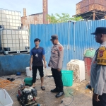 Patroli Harkamtibmas Polsek Langsa Barat Tingkatkan Pemantauan Aktivitas Warga di Kawasan Permukiman