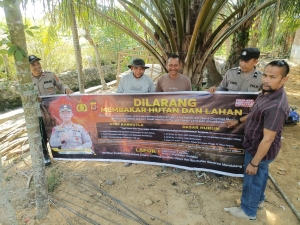 Polsek Sungai Raya Intensifkan Patroli Karhutla untuk Cegah Kebakaran Hutan dan Lahan