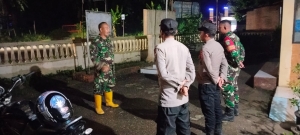 Polsek dan Koramil Rantau Selamat Gelar Patroli Gabungan Jaga Kondusivitas Wilayah Saat Haul Tgk Hasan Tiro