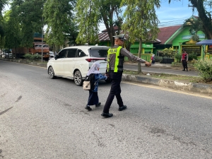 Satlantas Polres Langsa Perkuat Strong Point Pagi untuk Kelancaran Aktivitas Masyarakat