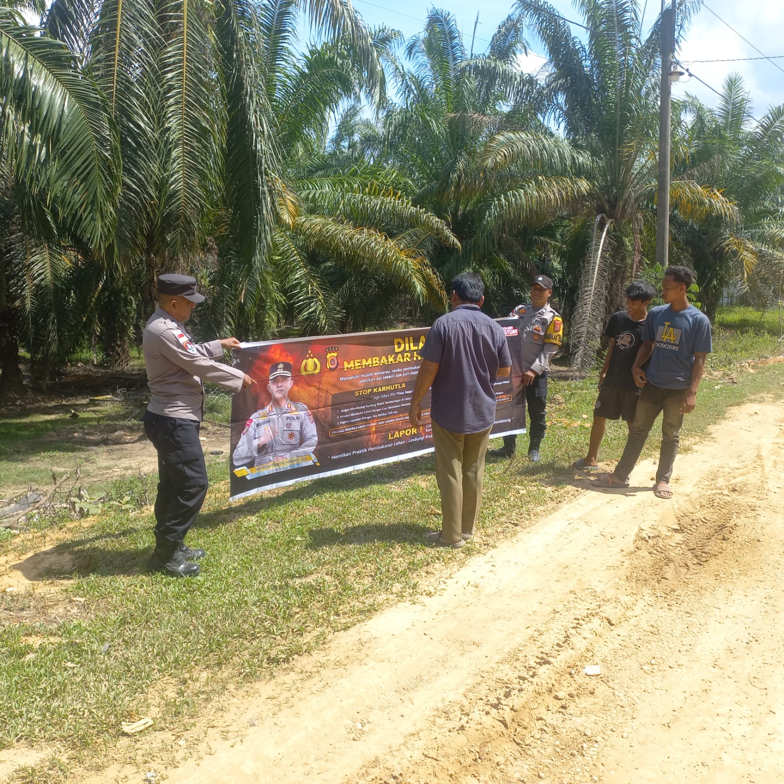 Polsek Sungai Raya Perkuat Patroli Karhutla untuk Cegah Kebakaran Hutan dan Lahan