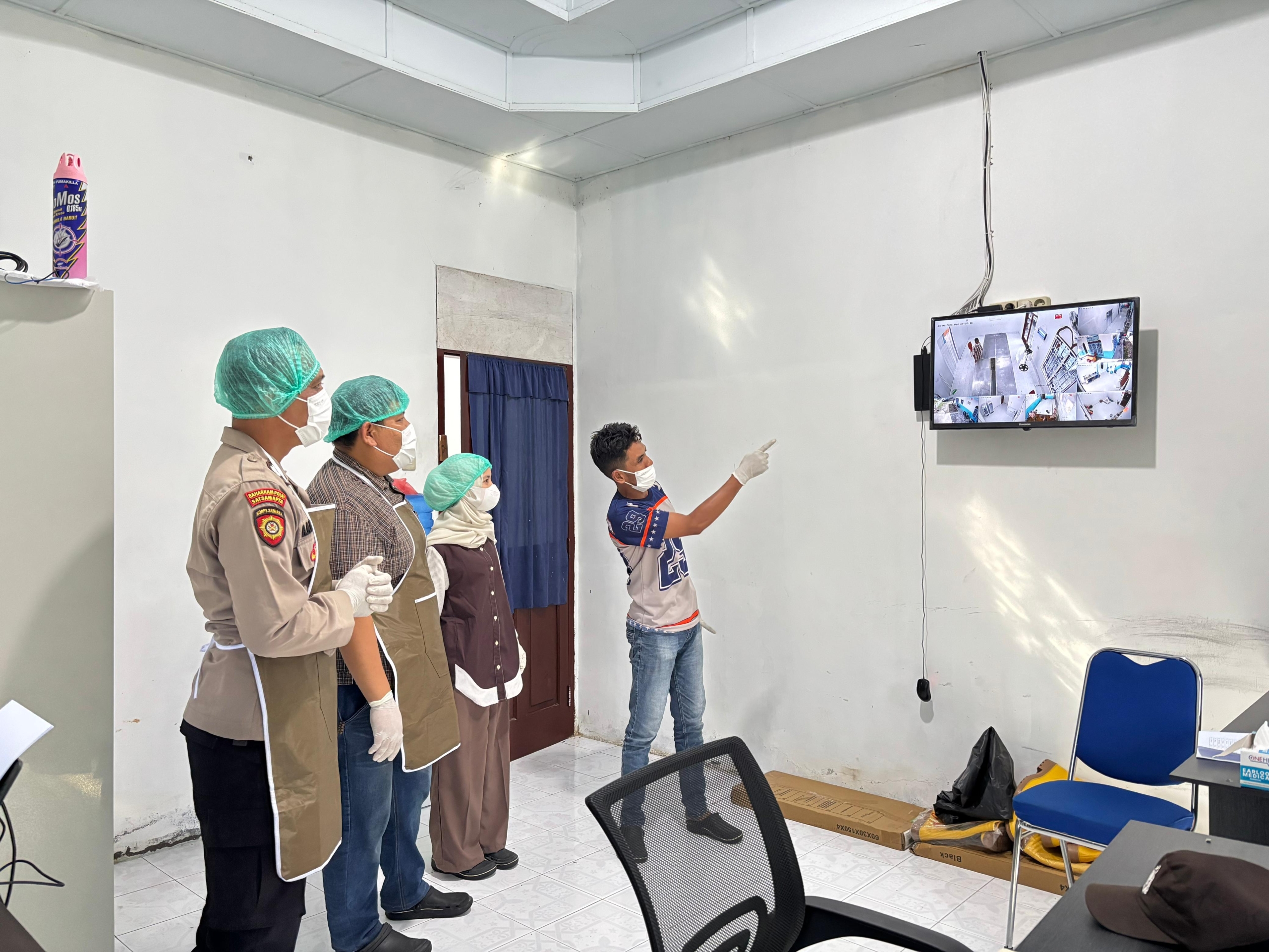 Polsek Birem Bayeun Awasi Dapur SPPG untuk Menjamin Mutu Program Makan Bergizi Gratis