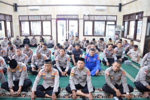 Personel Polres Langsa Ikuti Kegiatan Binrohtal Polda Aceh Secara Virtual