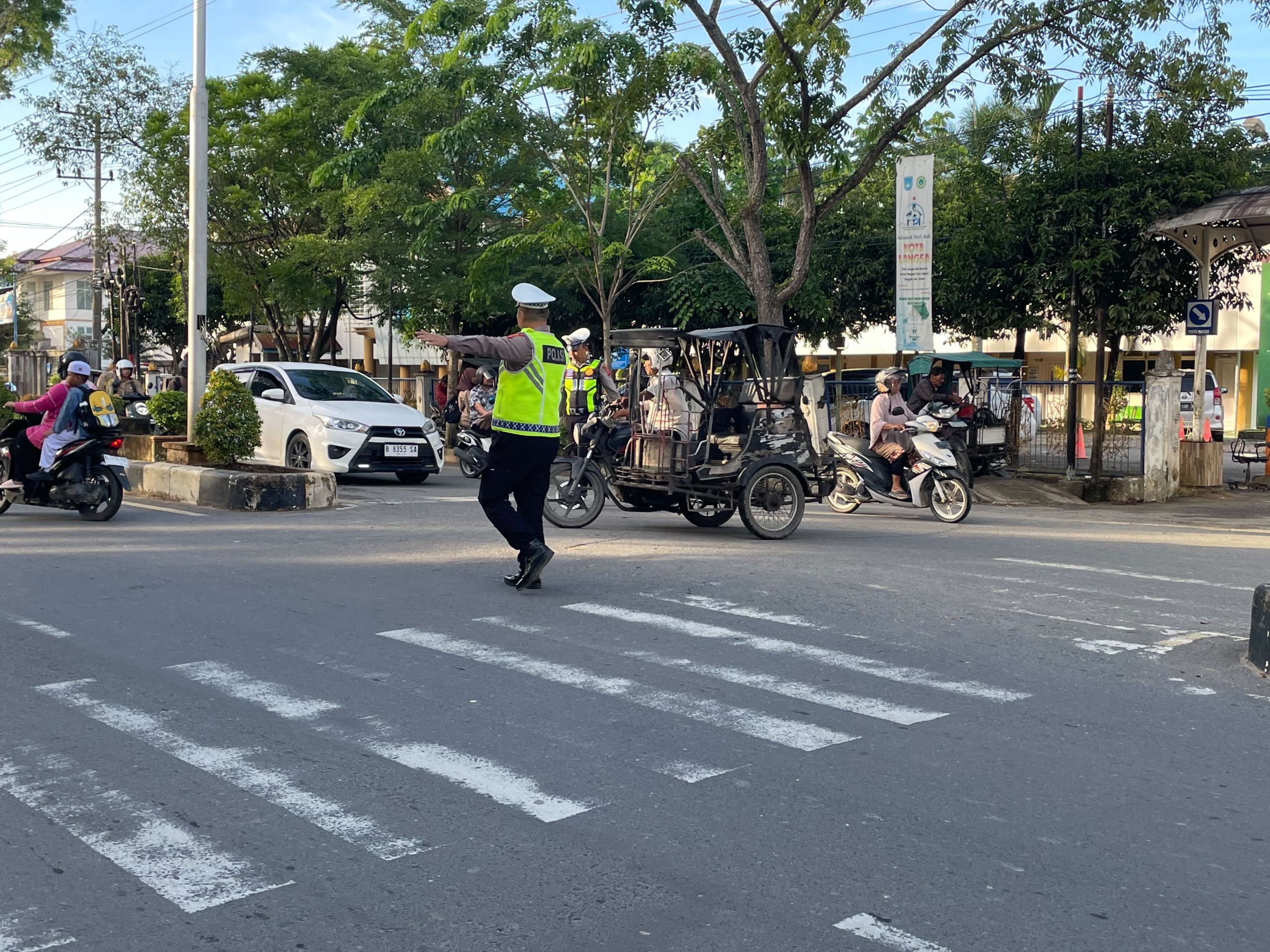 Satlantas Polres Langsa Optimalkan Strong Point Pagi untuk Kelancaran Arus Lalu Lintas di Pusat Kota