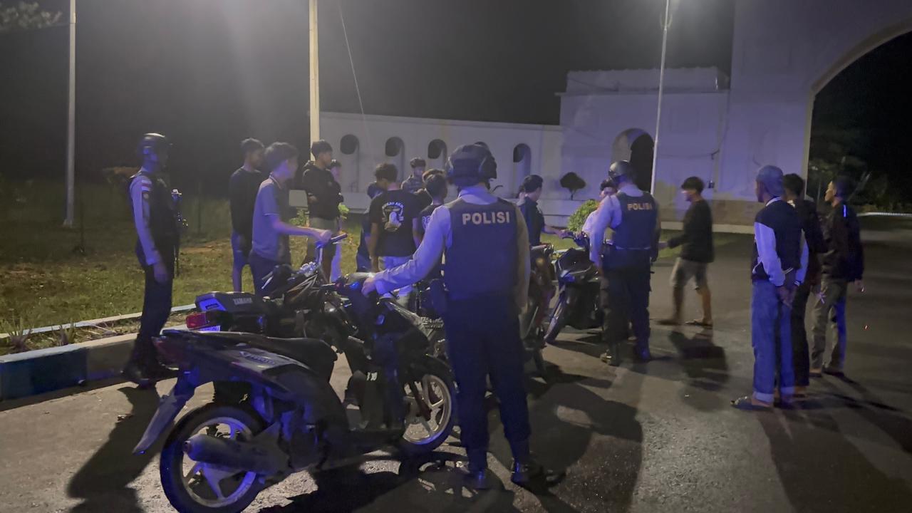 Patroli Perintis Presisi Sat Samapta Polres Langsa Perkuat Keamanan Malam Hari