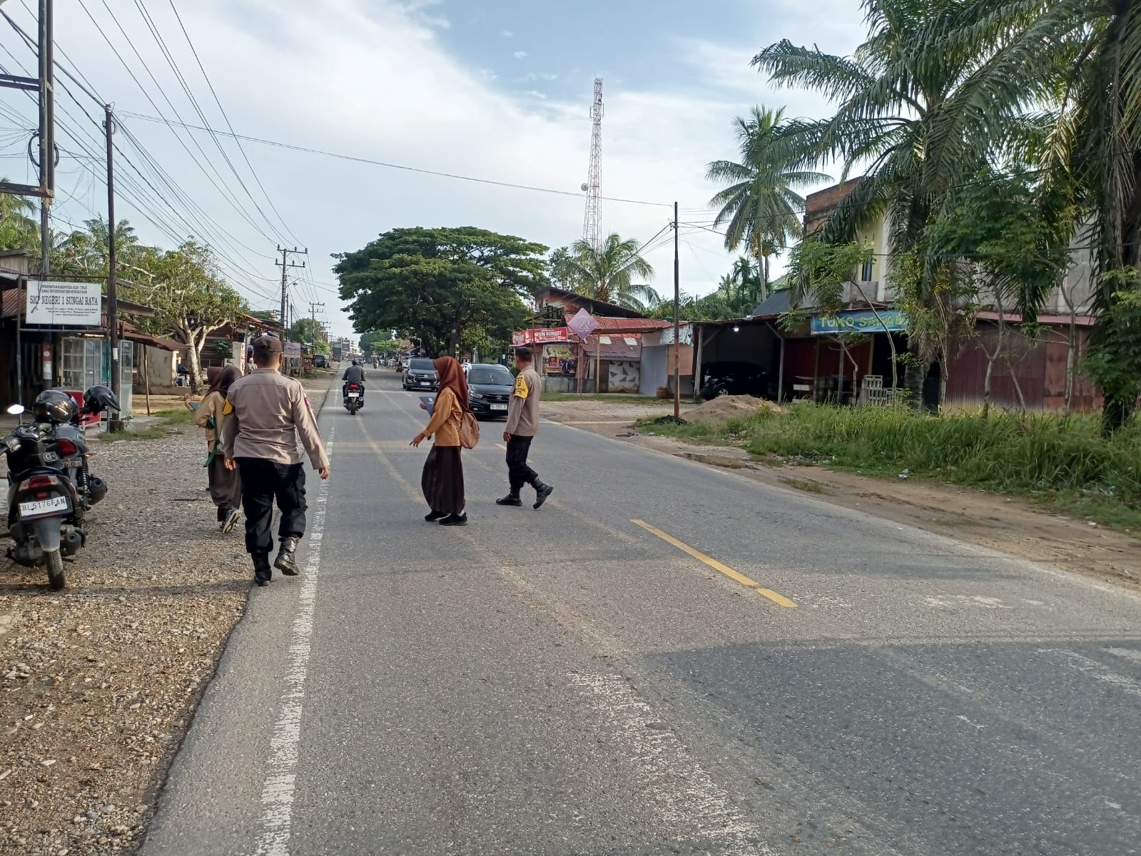 Polsek Sungai Raya Optimalkan Pengaturan Lalu Lintas untuk Dukung Kamseltibcarlantas