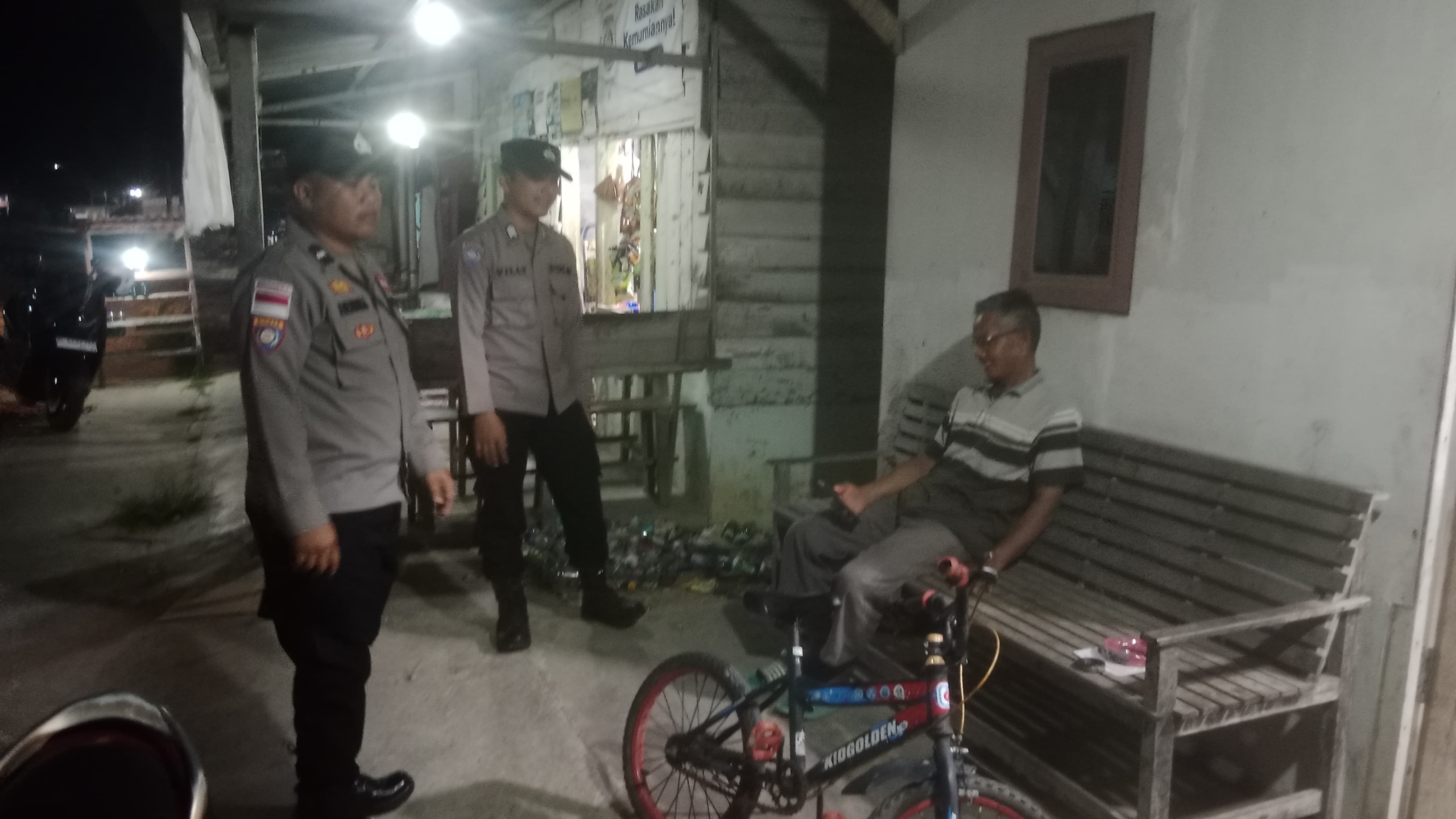 Polsek Birem Bayeun Perkuat Patroli Malam untuk Menekan Potensi Gangguan Kamtibmas