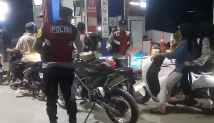 Patroli Dialogis Polsek Rantau Selamat Perkuat Pencegahan Kejahatan dan Jaga Kondusivitas Wilayah