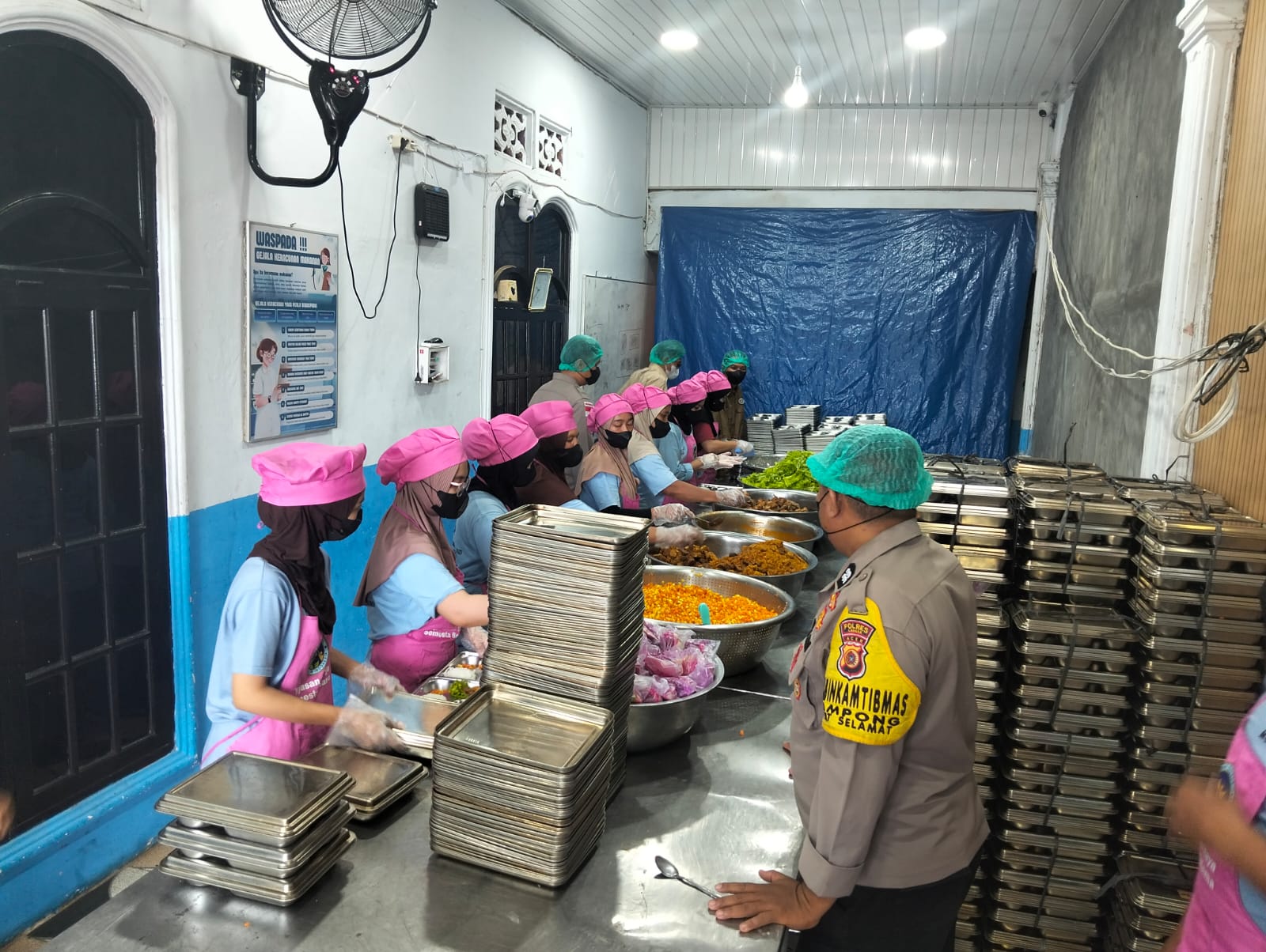 Polsek Sungai Raya Awasi Dapur MBG untuk Menjamin Kualitas Gizi dan Keamanan Pangan