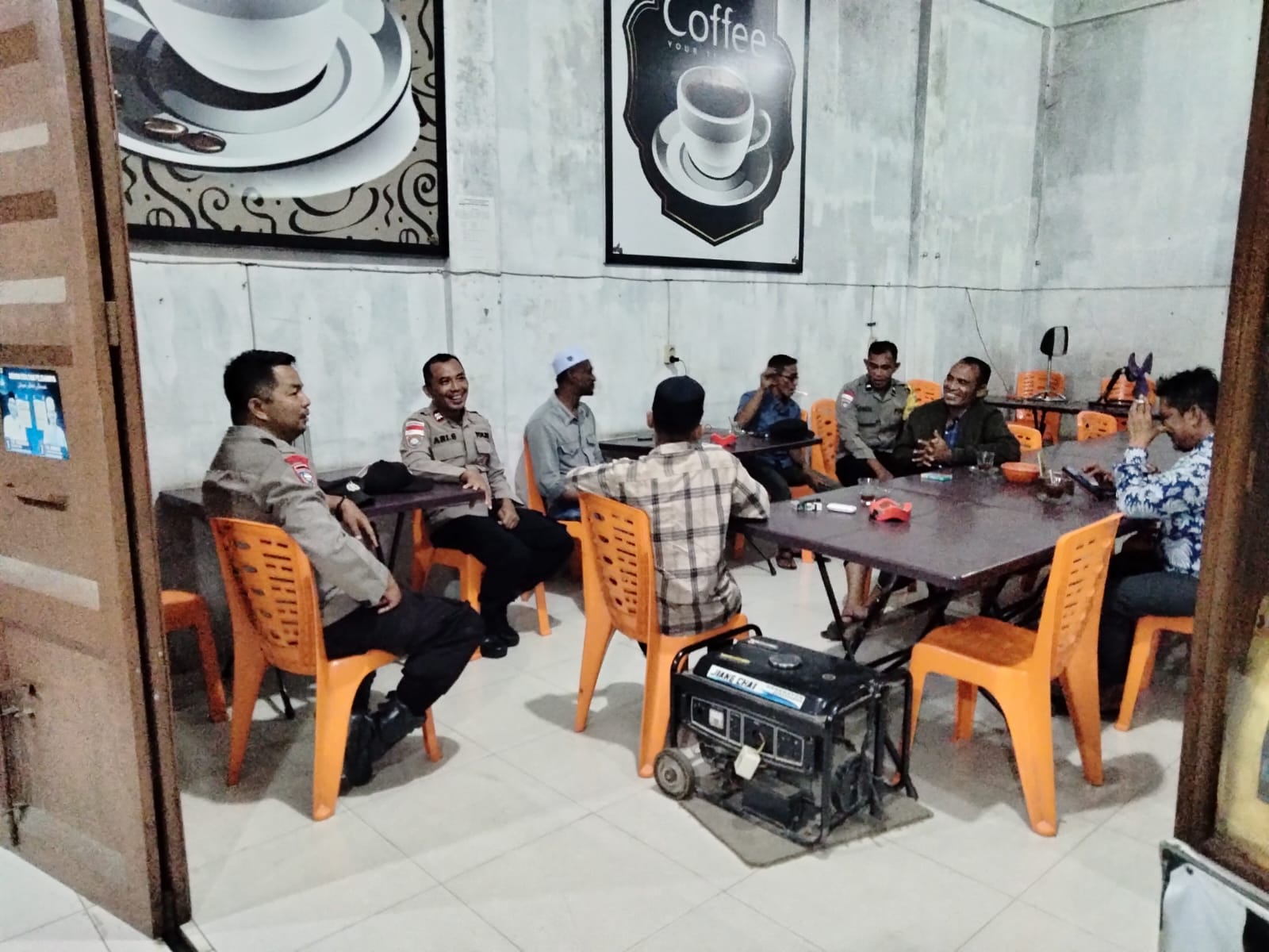 Patroli Malam Polsek Sungai Raya Jaga Kondusivitas Wilayah Hukum