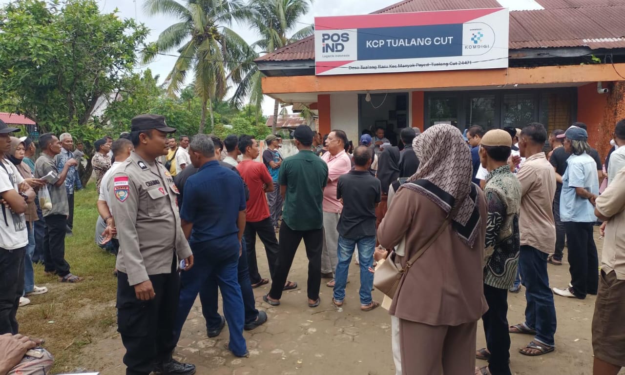 Polsek Manyak Payed Intensifkan Patroli untuk Menjaga Aktivitas Masyarakat Tetap Aman dan Kondusif