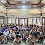 Polres Langsa Ikuti Bimbingan Rohani dan Mental Polda Aceh Melalui Zoom Meeting