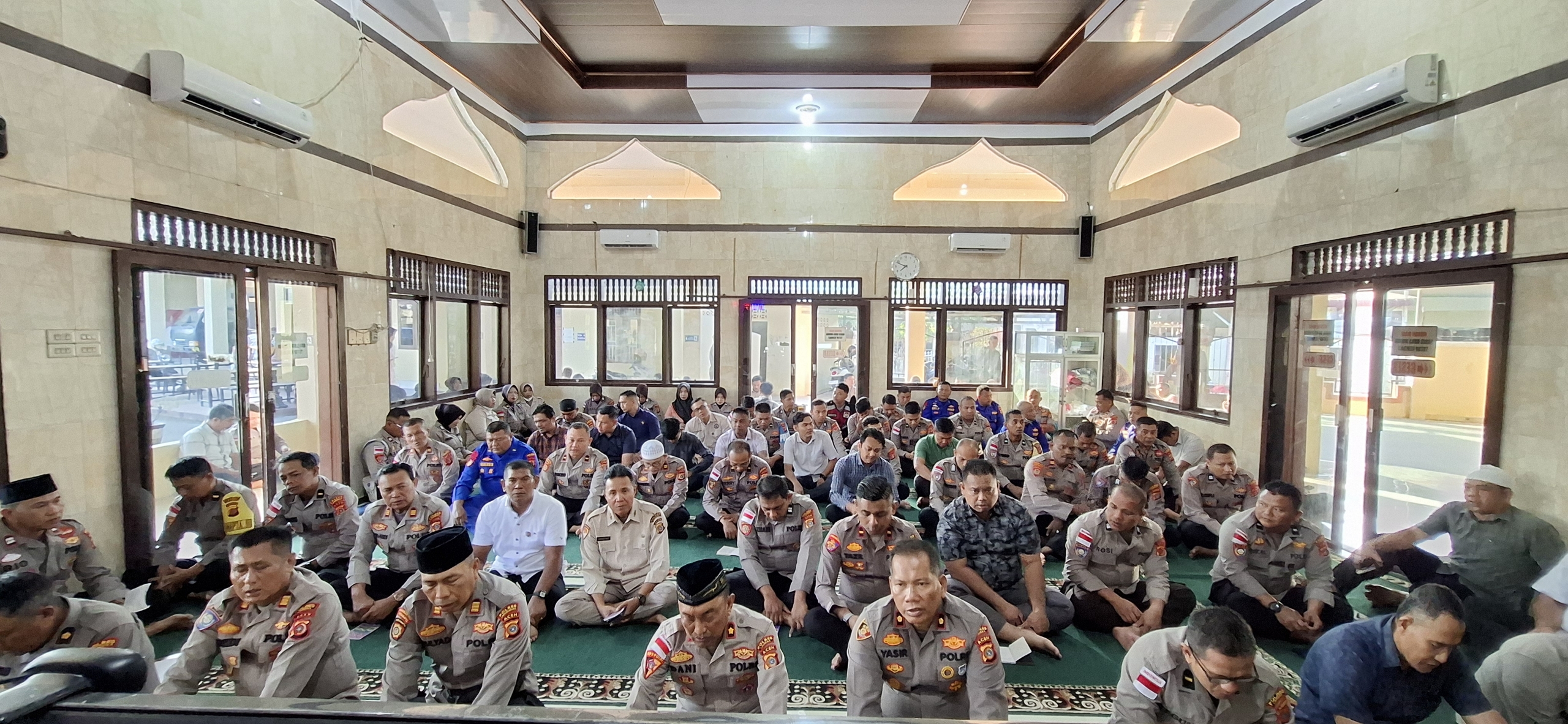 Polres Langsa Ikuti Bimbingan Rohani dan Mental Polda Aceh Melalui Zoom Meeting