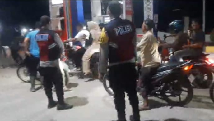 Polsek Rantau Selamat Tingkatkan Patroli Dialogis Malam Hari untuk Cegah Gangguan Kamtibmas