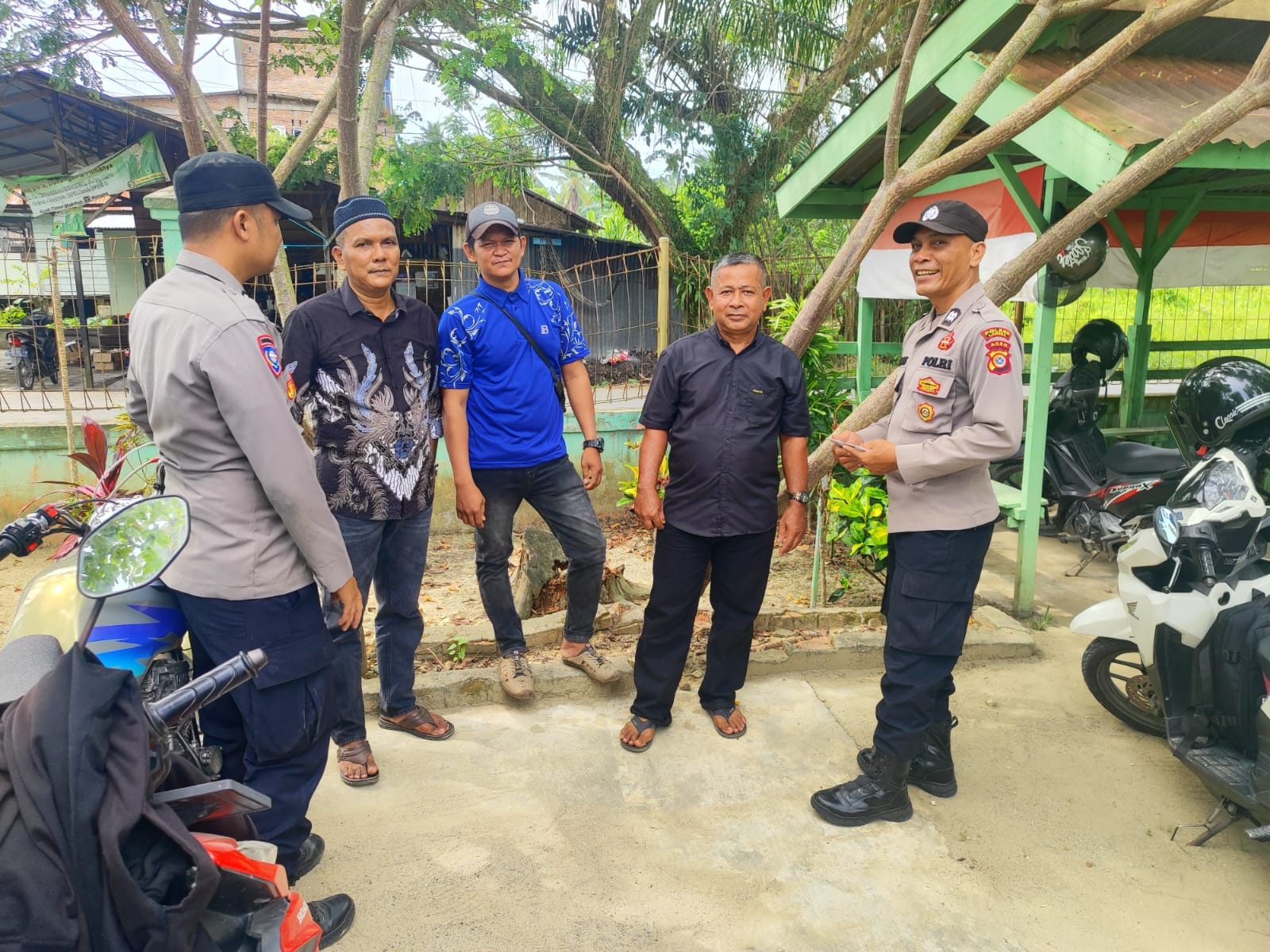 Patroli Polsek Birem Bayeun tingkatkan pengamanan wilayah antisipasi gangguan kamtibmas
