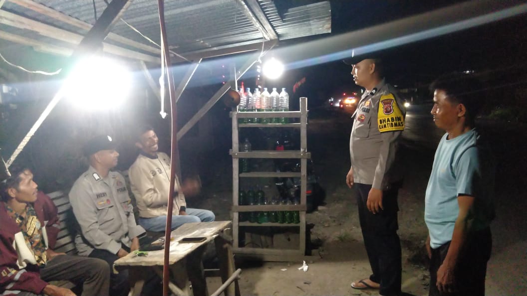Patroli malam Polsek Langsa Barat perkuat pengawasan demi menjaga keamanan masyarakat