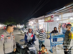 Patroli dialogis Polsek Langsa Timur hadirkan rasa aman bagi masyarakat pada malam hari