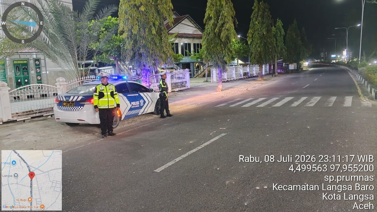 patroli blue light sat lantas polres langsa hadirkan keamanan berkendara pada malam hari