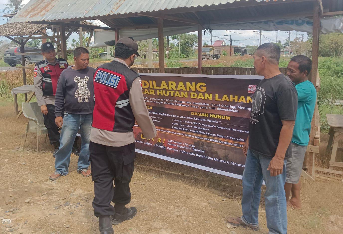 POLSEK MANYAK PAYED PERKUAT PATROLI KARHUTLA UNTUK CEGAH KEBAKARAN HUTAN DAN LAHAN