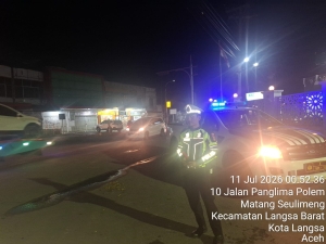 Patroli Blue Light Satlantas Polres Langsa Antisipasi Kecelakaan Di Jalur Lintas Medan–Banda Aceh