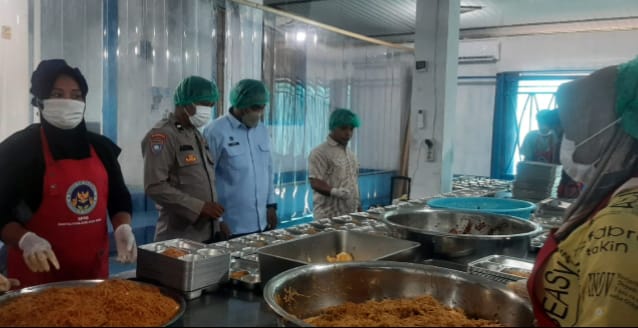 Polsek Rantau Selamat Awasi Operasional Dapur MBG untuk Menjamin Mutu dan Kelancaran Distribusi